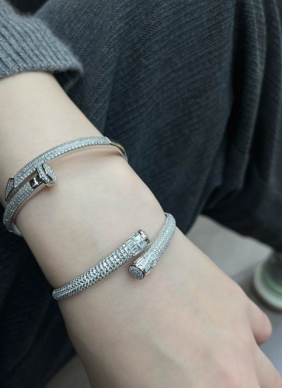 Cartier bracelet 01lyx53 (4)